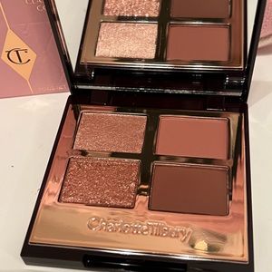 Charlotte Tilbury Pillow Talk Dreams Palette